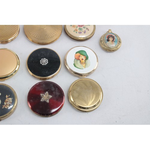 401 - 25 x Assorted Vintage Ladies Powder COMPACTS Inc Kigu, Floral, Gold Tone Etc