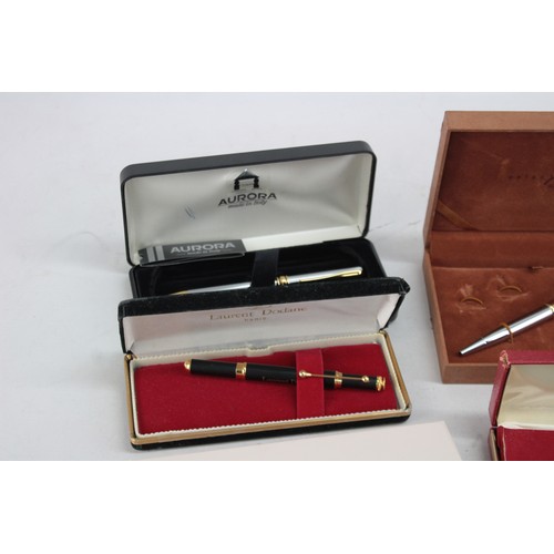 409 - 18 x Assorted Vintage BOXED WRITING INSTRUMENTS Inc PIERRE CARDIN, AURORA.Etc