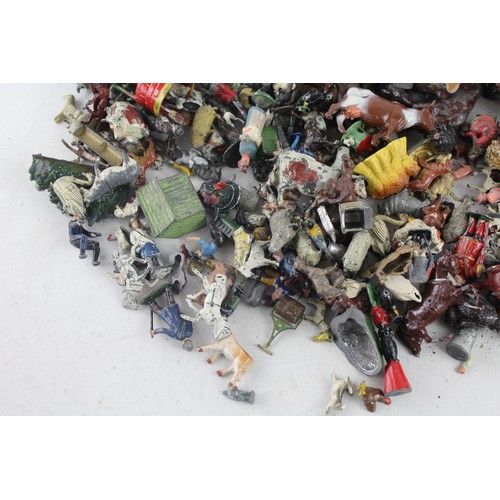 439 - Job Lot Of Assorted Vintage LEAD FIGURES Inc Farm Animals, People Etc