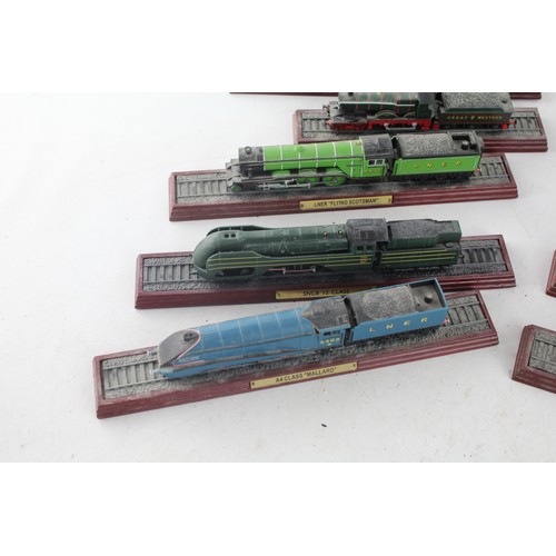 441 - 15 xVintage Model Display Locomotives Inc Mallard, Flying Scotsman, PLM Pacific