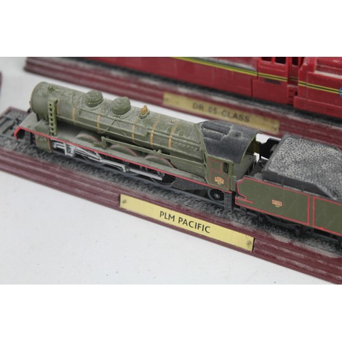 441 - 15 xVintage Model Display Locomotives Inc Mallard, Flying Scotsman, PLM Pacific