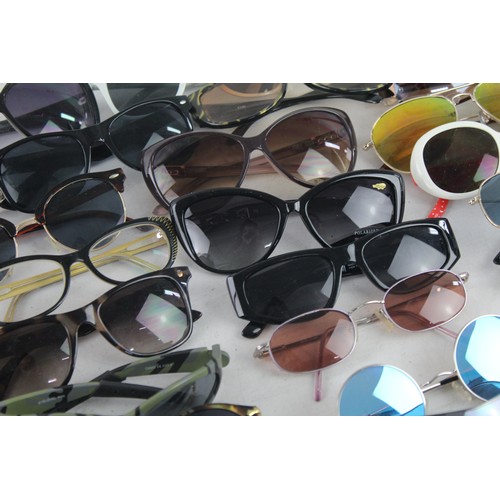 449 - 50 x Assorted SUNGLASSES Inc Michael Kors, Calvin Klein, Revlon etc