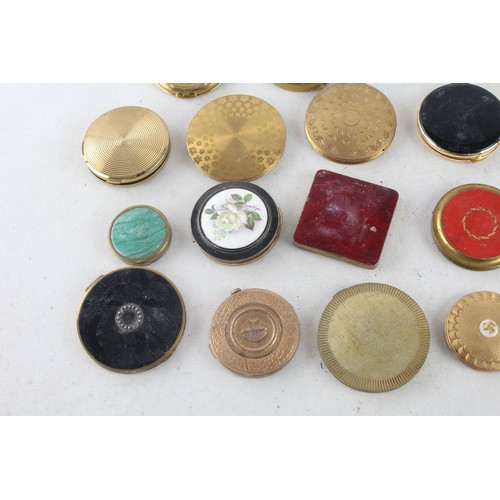 451 - 25 x Assorted Vintage Ladies Powder COMPACTS Inc Stratton, Mascot, Gold Tone Etc