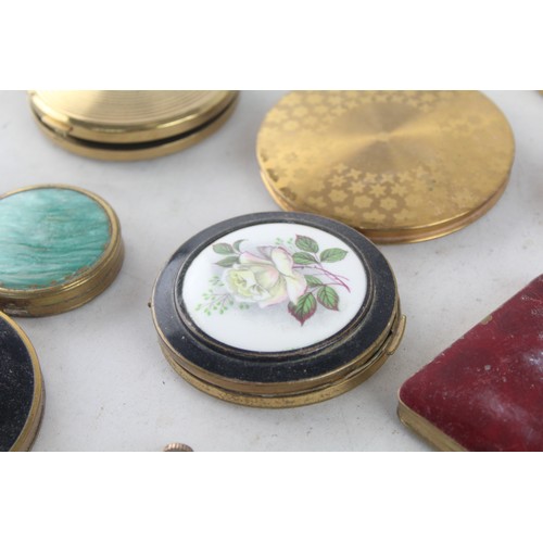 451 - 25 x Assorted Vintage Ladies Powder COMPACTS Inc Stratton, Mascot, Gold Tone Etc