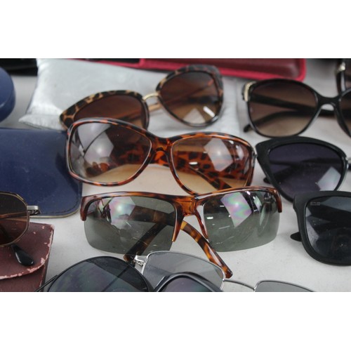 465 - 50 x Assorted SUNGLASSES Inc Lacoste, Michael Kors, Guess etc