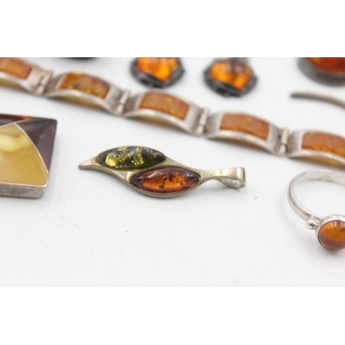 474 - 10 x .925 amber set jewellery including bracelet and earring