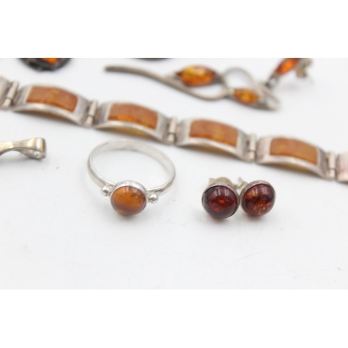 474 - 10 x .925 amber set jewellery including bracelet and earring