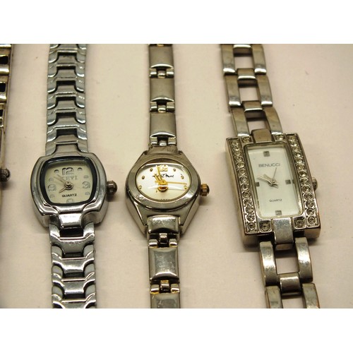 299 - 14 x LADIES QUARTZ WATCHES INCLUDING DIAMANTE