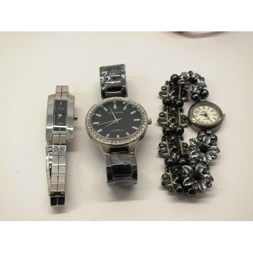 331 - 15 x LADIES QUARTZ WATCHES INCLUDING LIMIT, BENCH, OASIS ETC