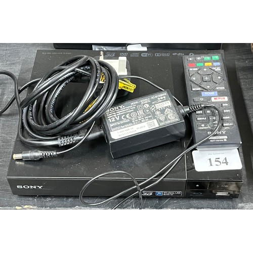 154 - SONY DVD PLAYER WITH REMOTE CONTROL