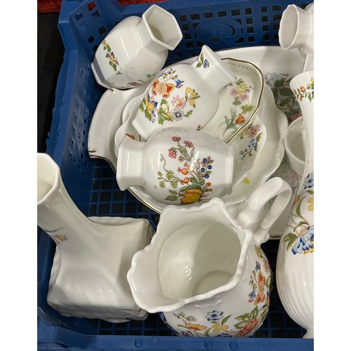 112 - BOX OF MISC CERAMICS INCLUDES AYNSLEY