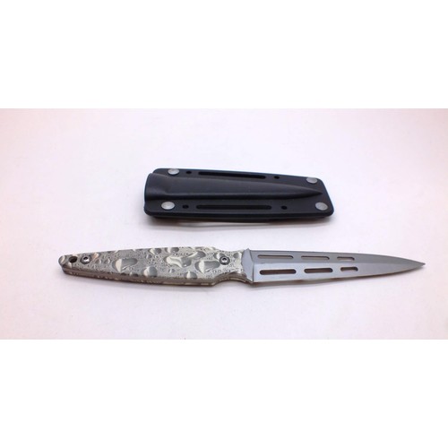 56 - FIXED BLADE KNIFE WITH SHEATH 9'