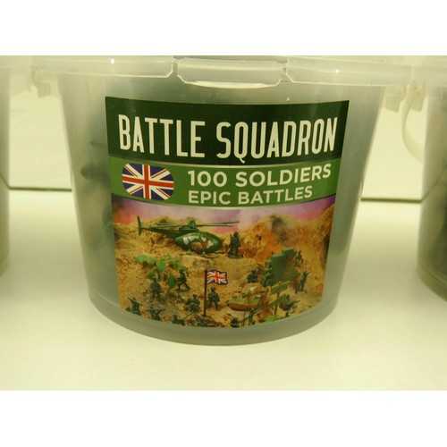 70 - THREE TUBS OF BATTLE SQUADRON PLASTIC SOLDIERS