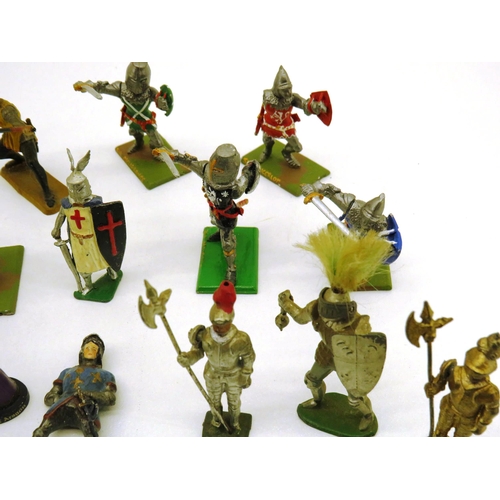 201 - BOX OF BRITAINS SOLDIERS