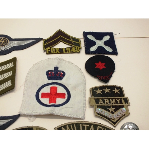 10 - JOB LOT OF MISCELLANEOUS MEDALS, BADGES, BUTTONS ETC