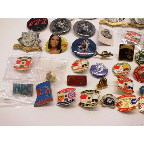 17 - 60 x VARIOUS MISCELLANEOUS BADGES- FOOTBALL ETC