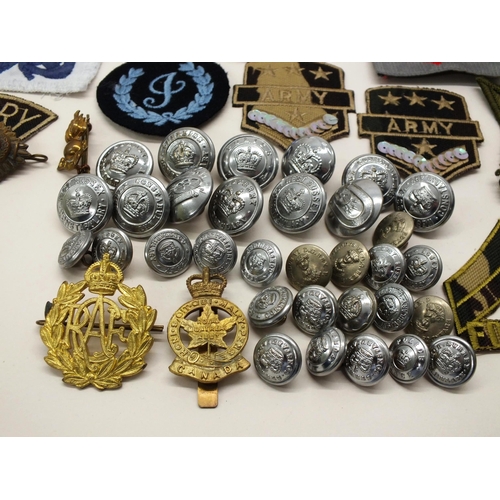 23 - VARIOUS, BADGES, MEDALS, BUTTONS ETC