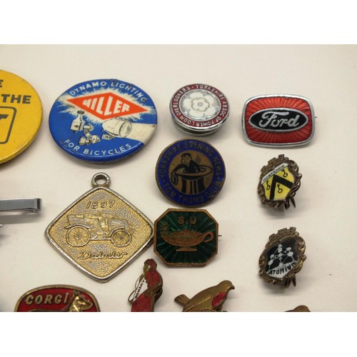 156 - 25 COLLECTABLE PIN BADGES INCLUDES CORGI, FORD ETC