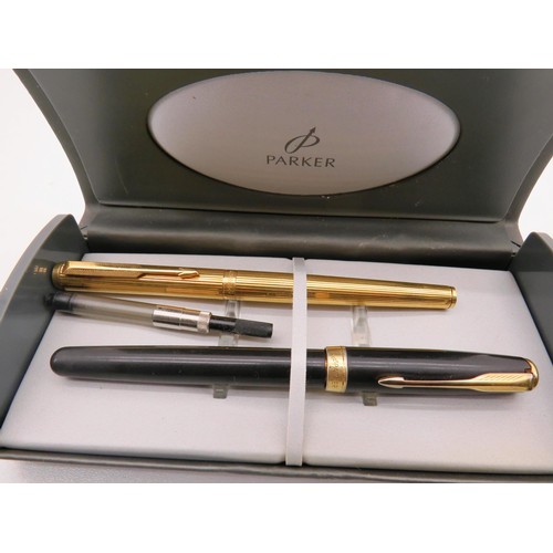 165 - VINTAGE PARKER PEN SET