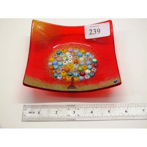 239 - MURANO/MILLEFIORI TREE OF LIFE RED SQUARE GLASS PLATE APPROX SIZE 5.5