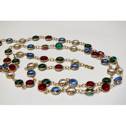 221 - VINTAGE SWAROVSKI MULTI COLOUR BEZEL SET 35