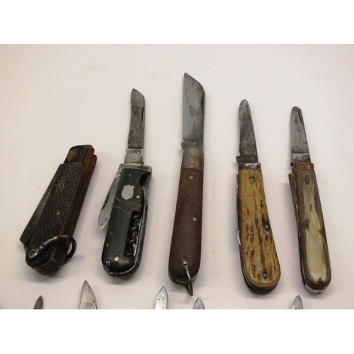 269 - SHEFFIELD SPORTSMAN KNIFES AND OTHERS