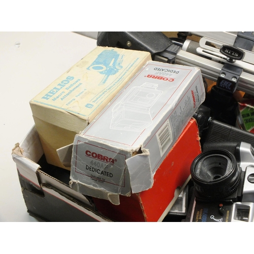 274 - BOX OF VINTAGE CAMERAS ETC