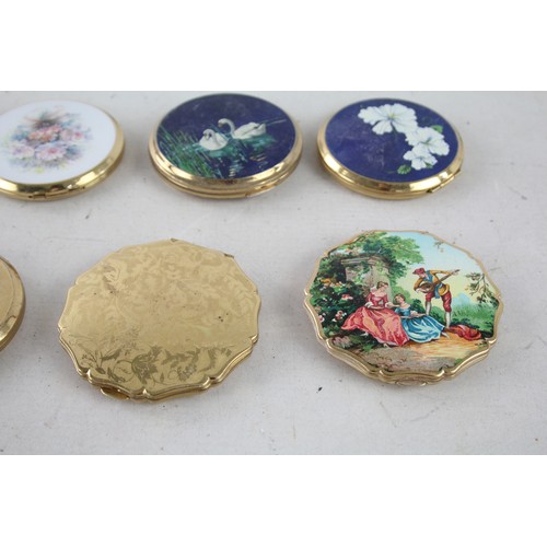 409 - 8 x Assorted Vintage STRATTON COMPACTS Inc Gold Tone, Figural etc