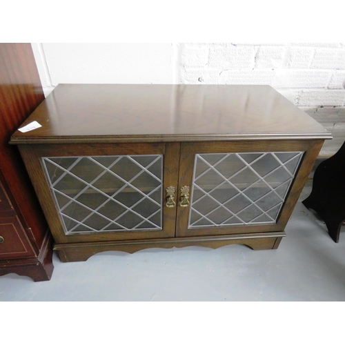 379 - TV CABINET AND HIFI CABINET