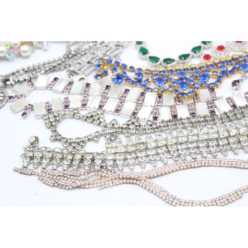 422 - 20 x assorted statement rhinestone necklaces including vintage and retro (656g)