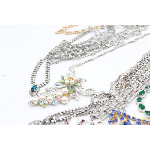 422 - 20 x assorted statement rhinestone necklaces including vintage and retro (656g)