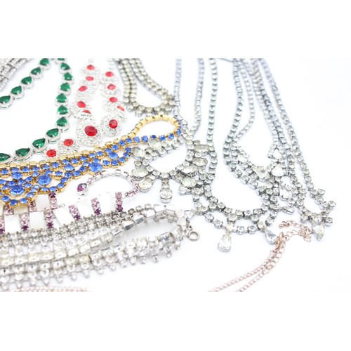 422 - 20 x assorted statement rhinestone necklaces including vintage and retro (656g)