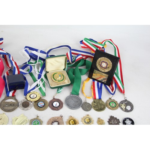 440 - 100 x Assorted Vintage Sports Medals Inc Dance, Marathon, Plain Etc