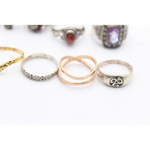 450 - 14 x .925 assorted rings including gemstone set (59g)