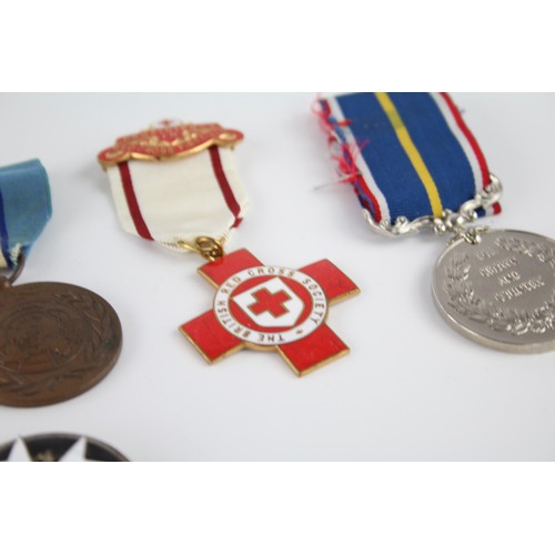 465 - 5 x Mixed Medals Inc Order of St John, Red Cross, National Service, Etc