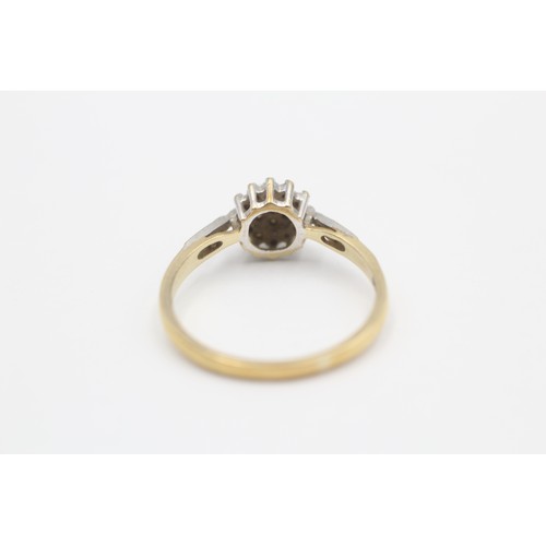 507 - 9ct gold diamond halo ring (1.8g) SIZE O