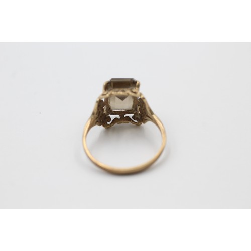 531 - 9ct gold vintage smoky quartz ornate openwork statement ring (2.3g) SIZE M