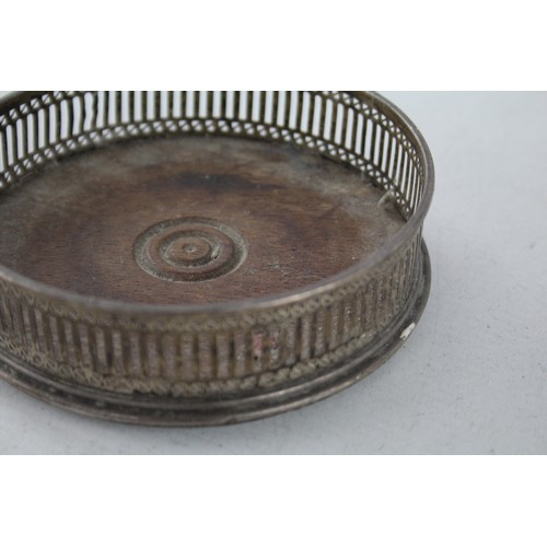 545 - Vintage 1978 Birmingham STERLING SILVER Bottle Coaster w/ Wooden Base 109g