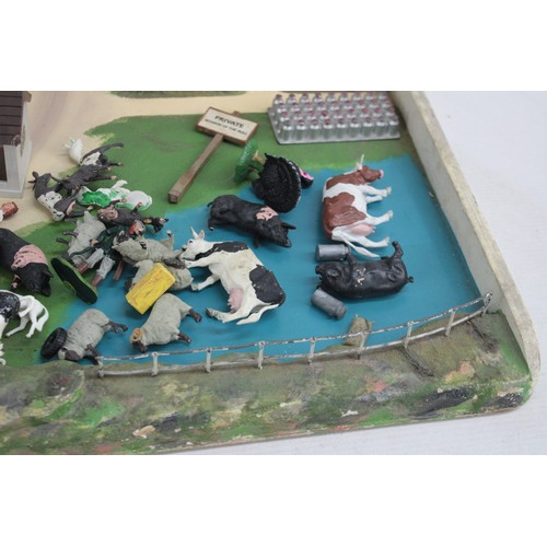 584 - Vintage Farmyard & Animals Set