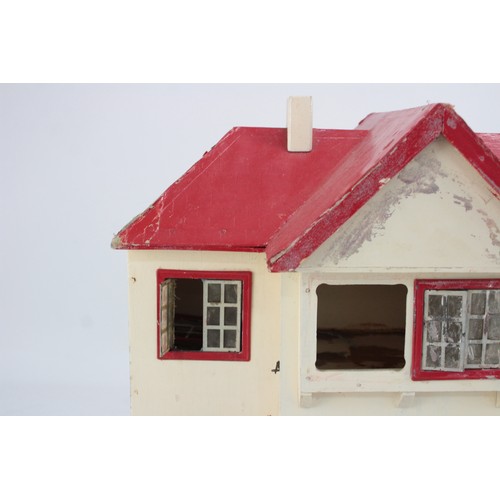 588 - Vintage Triang DOLL HOUSE