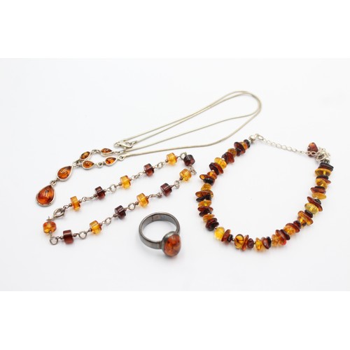 598 - 4 x .925 amber set jewellery (24g)