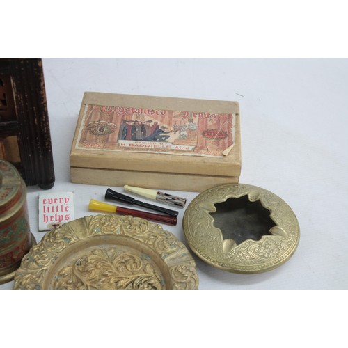 608 - 25 x Assorted TOBACCIANA Inc Brass, Wooden Cigar Boxes, Ash Trays Etc