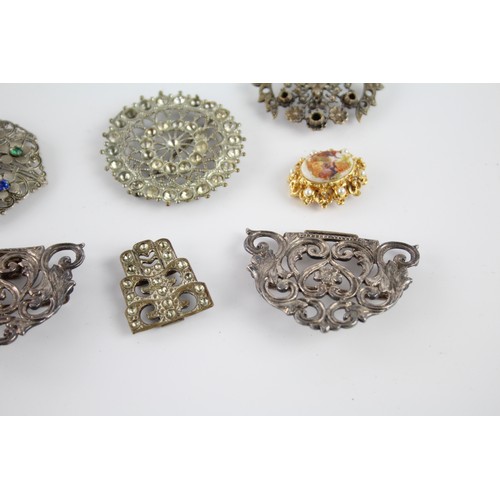 612 - 10 x Assorted Vintage BELT BUCKLES Inc Sets, Faux Pearl