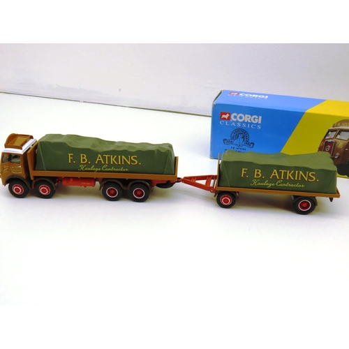 283 - CORGI CLASSICS 70TH ANNIVERSARY ATKINSON EIGHT WHEEL TRUCK AND TRAILER WITH LOADS AND FIGURES AND CE... 