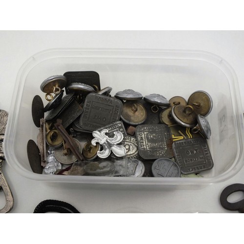 12 - TUB OF MISCELLANOEUS ITEMS INCLUDING COINS, WHISTLES, TOKENS ETC