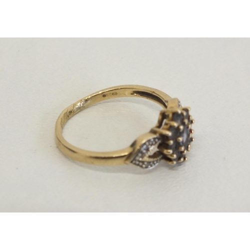 225 - 9CT GOLD RING WITH DIAMONDS AND BLUE STONE CLUSTER RING- SIZE N, 2.4G