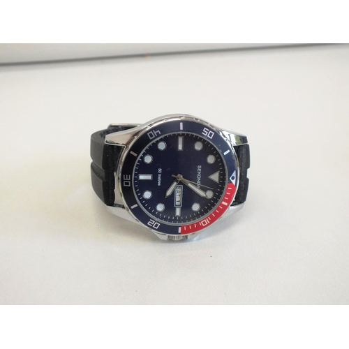 240 - SEKONDA WATCH- WORKING