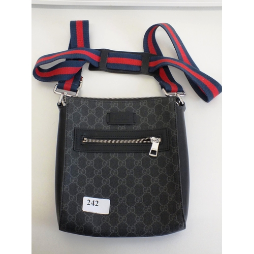 242 - SHOULDER BAG