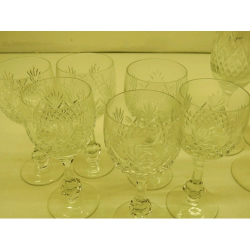 399 - CRYSTAL SELECTION WINE GLASSES, FLUTES AND OTHERS - 25 IN TOTAL