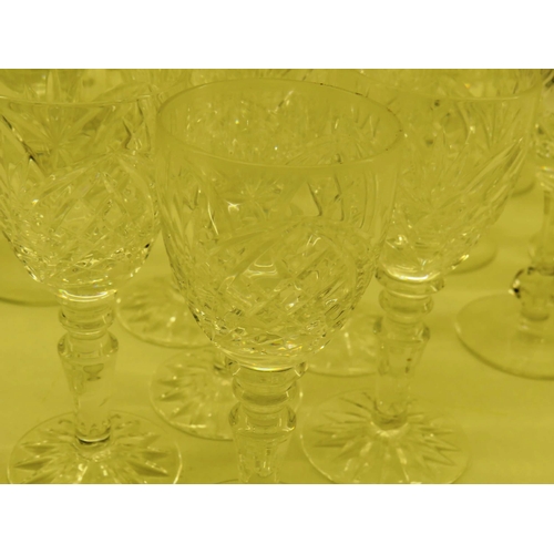 399 - CRYSTAL SELECTION WINE GLASSES, FLUTES AND OTHERS - 25 IN TOTAL